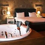 Sunaba Kasri Hotel