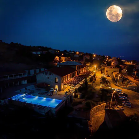 Sunaba Kasri Hotel *