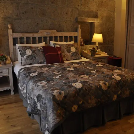 Sunaba Kasri Hotel *