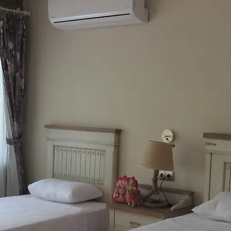 Sunaba Kasri Hotel *